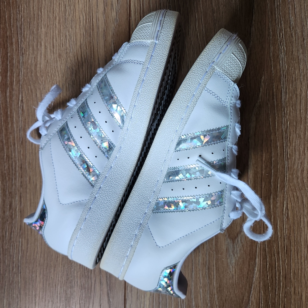 Adidas Superstar ShellToe Sneakers White with Holgraphic Silver Stripes